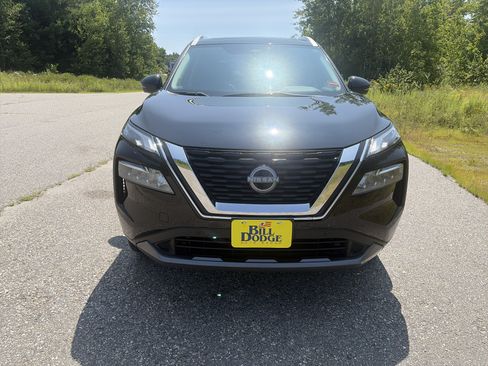 Certified 2023 Nissan Rogue SL w/ SL Premium Package AWD/4WD image 2