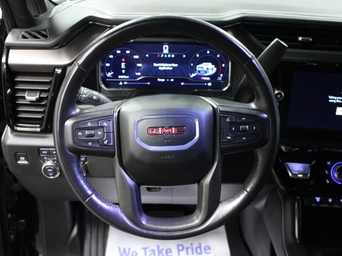Used 2024 GMC Sierra 2500 AT4X AWD/4WD image 17
