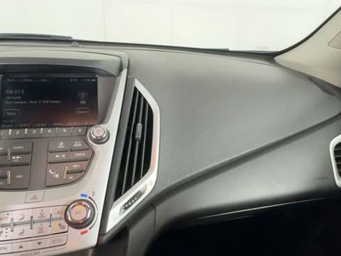 Used 2017 GMC Terrain SLE w/ Convenience Package AWD/4WD image 34