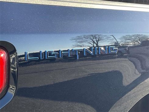 New 2025 Ford F150 Lightning Lariat image 8