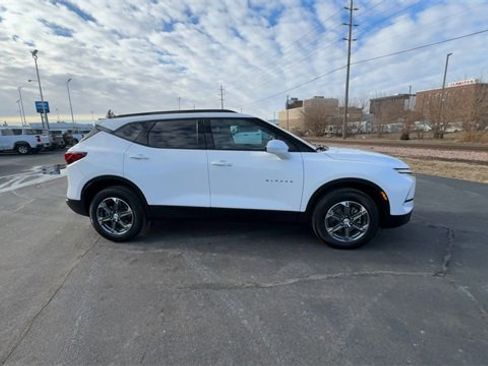 Used 2023 Chevrolet Blazer LT w/ Convenience Package image 9