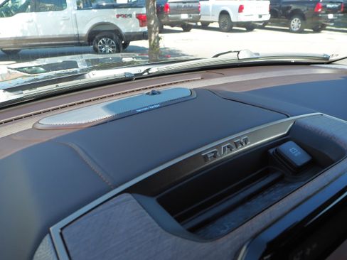 New 2026 RAM 1500 Limited image 28