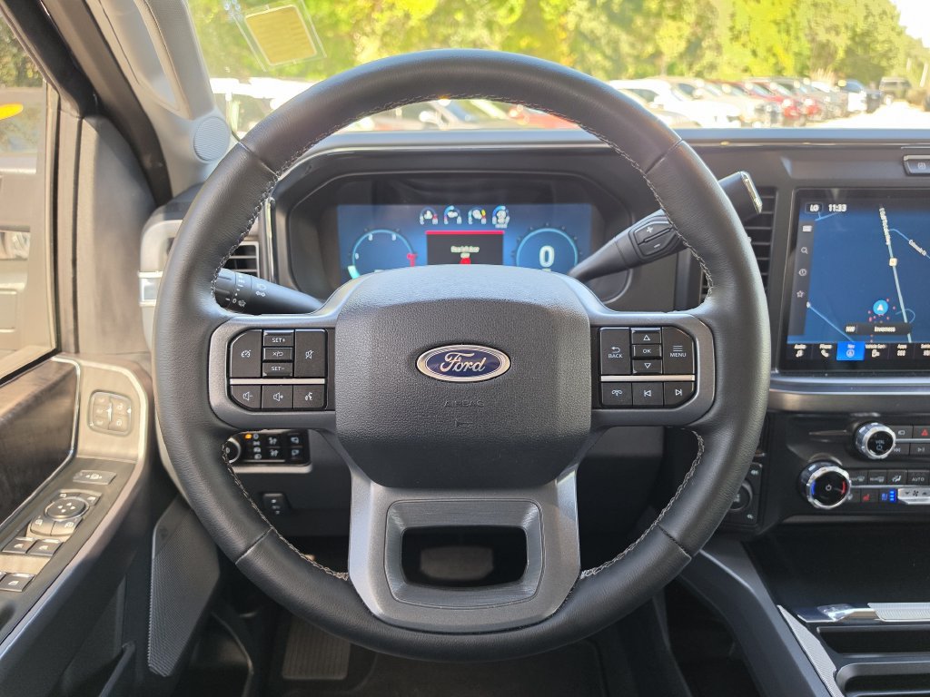 Used 2025 Ford F250 Lariat w/ Black Appearance Package AWD/4WD image 14