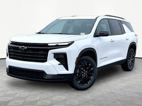 New 2026 Chevrolet Traverse LT w/ Midnight/Sport Edition image 3