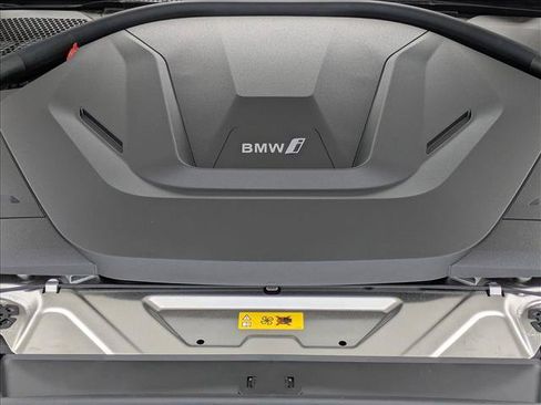 New 2026 BMW i4 eDrive40 w/ M Sport Package RWD image 18