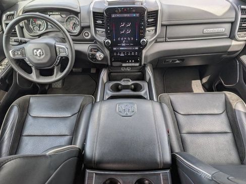 Used 2025 RAM 1500 Laramie AWD/4WD image 5