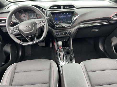 Used 2023 Chevrolet TrailBlazer RS w/ Convenience Package AWD/4WD image 14