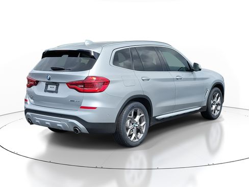 Used 2021 BMW X3 sDrive30i w/ Premium Package image 6