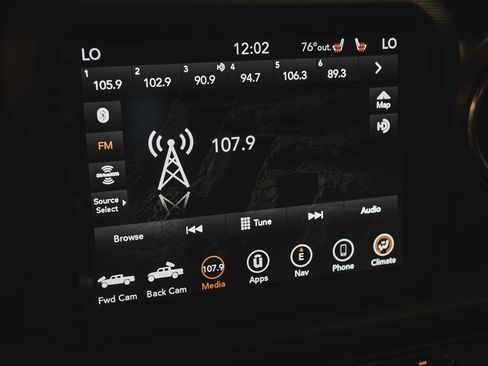 Used 2020 Jeep Gladiator Rubicon AWD/4WD image 15