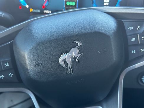 New 2025 Ford Bronco Badlands image 61