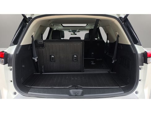Used 2023 Nissan Pathfinder Platinum w/ Cargo Package AWD/4WD image 48