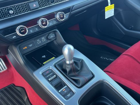 New 2025 Honda Civic Type R image 31