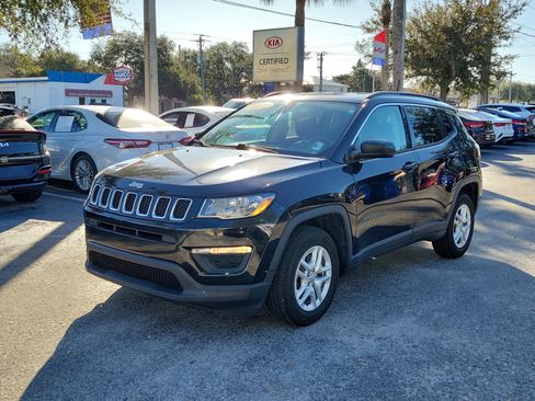 Used 2019 Jeep Compass Sport w/ Tech Group image 3
