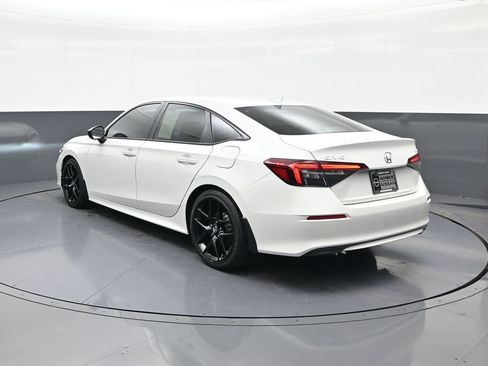 Used 2025 Honda Civic Sport image 7