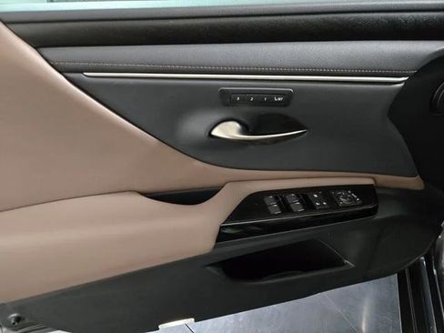Certified 2023 Lexus ES 350 w/ Premium Package FWD image 29