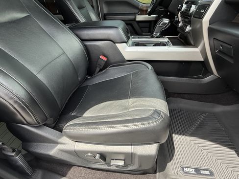 Used 2016 Ford F150 Lariat w/ Equipment Group 502A Luxury AWD/4WD image 14