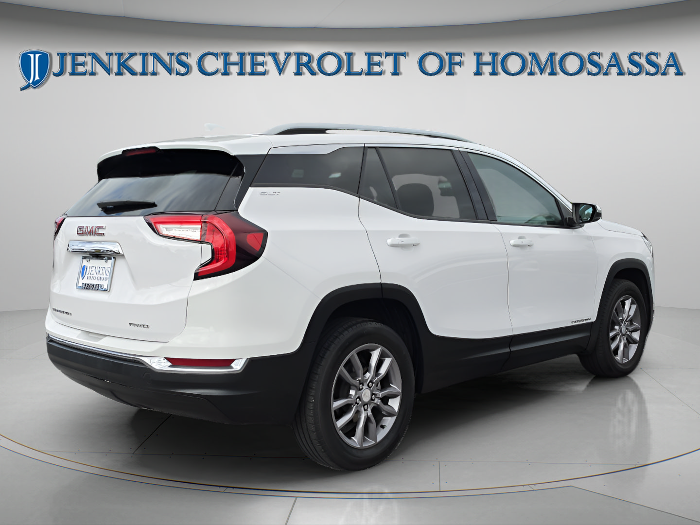 Used 2023 GMC Terrain SLT AWD/4WD image 4