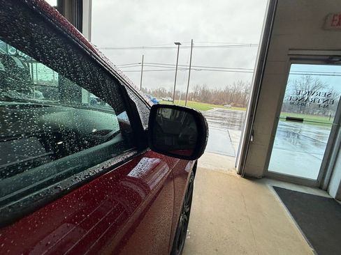 Used 2024 Ford Edge ST-Line AWD/4WD image 14