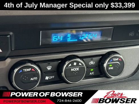 Used 2021 Toyota Tacoma TRD Sport w/ Technology Package AWD/4WD image 17