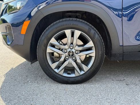 Used 2023 Kia Seltos S w/ Navigation Package AWD/4WD image 5