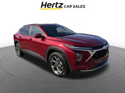 Used 2025 Chevrolet Trax LT