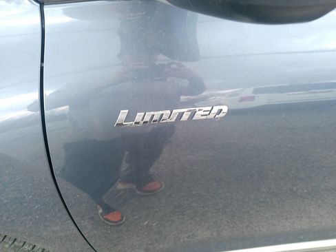 Used 2012 Toyota Highlander Limited w/ Protection Pkg AWD/4WD image 10