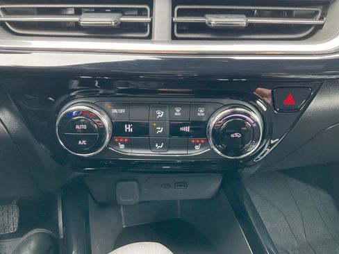 Used 2024 Chevrolet Trax RS w/ Driver Confidence Package image 10