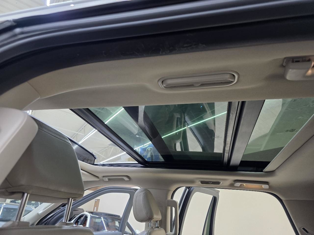 Used 2023 Ford Expedition Max Limited RWD image 41
