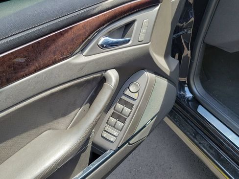 Used 2011 Cadillac CTS V RWD image 10