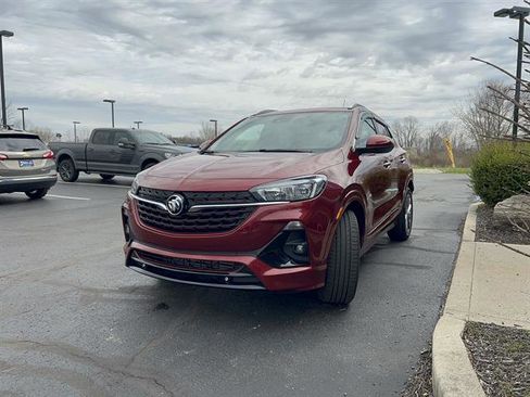 Used 2023 Buick Encore GX Select w/ Sport Touring Package image 3