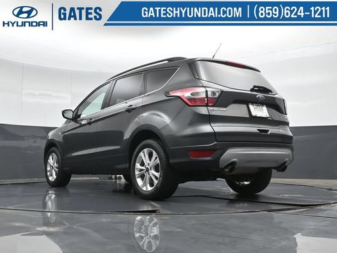 Used 2018 Ford Escape SE AWD/4WD image 42