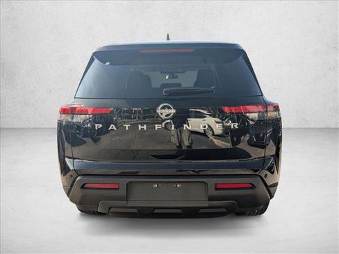 New 2025 Nissan Pathfinder S image 7