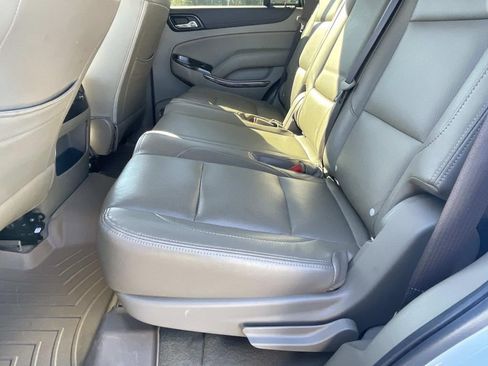 Used 2019 GMC Yukon SLE image 13