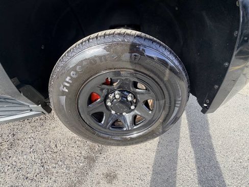 Used 2015 Chevrolet Tahoe Police 4x2 4dr SUV w/ Remote Keyless Entry Package image 35