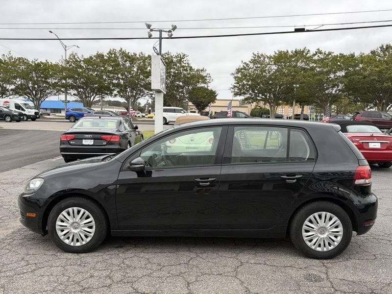 Used 2014 Volkswagen Golf 4-Door FWD image 6
