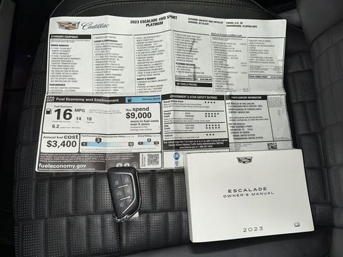 Certified 2023 Cadillac Escalade Sport Platinum w/ LPO, ONYX Package image 23