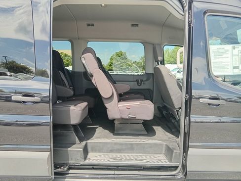 Certified 2023 Ford Transit 350 XLT RWD image 12