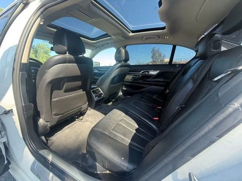 Used 2019 BMW 740i 740i image 13
