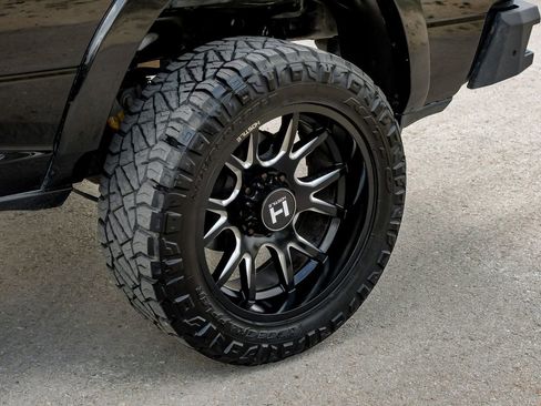 Used 2019 RAM 2500 Laramie image 64