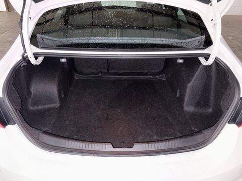 Used 2024 Chevrolet Malibu LT image 12