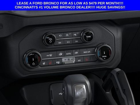 New 2025 Ford Bronco Badlands AWD/4WD image 16