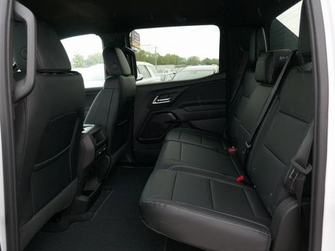 New 2026 Chevrolet Silverado EV LT image 11