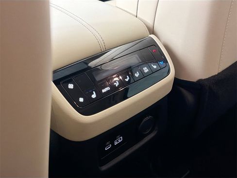 Used 2023 INFINITI QX60 Luxe image 23