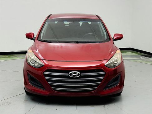 Used 2016 Hyundai Elantra GT FWD image 2