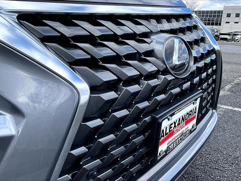 Used 2022 Lexus GX 460 Premium w/ Premium Plus Package image 29