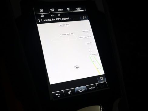 Used 2023 Lamborghini Huracan Tecnica image 8