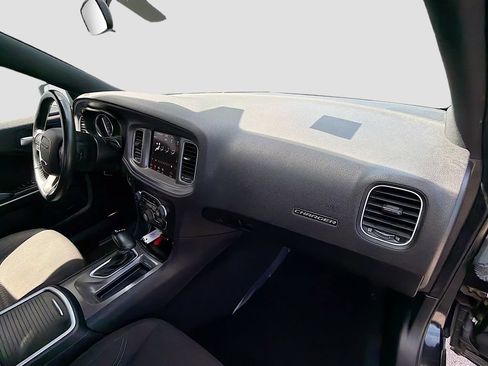 Used 2023 Dodge Charger SXT RWD image 28