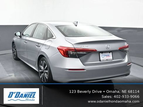 Used 2023 Honda Civic EX image 4