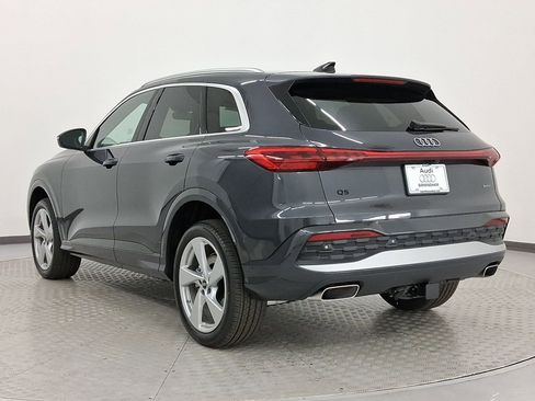New 2025 Audi Q5 Premium Plus image 3