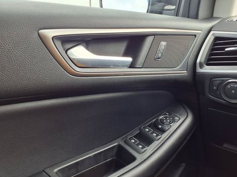 Used 2022 Ford Edge SEL w/ Convenience Package AWD/4WD image 20